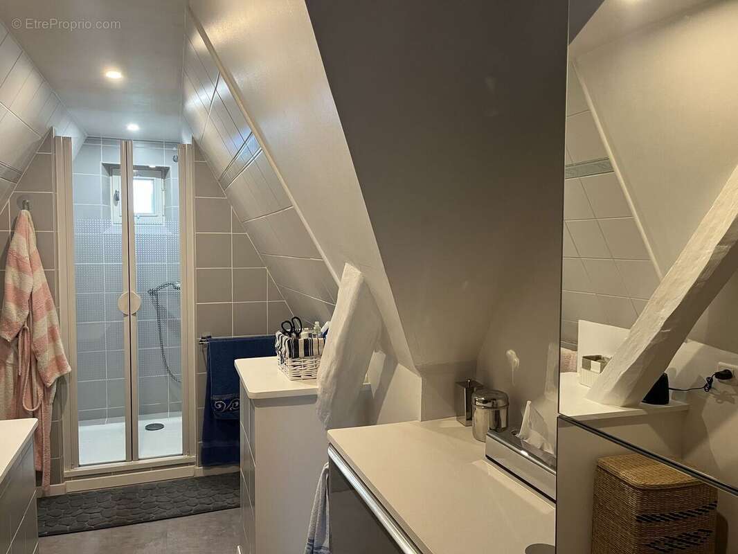 SDE - Maison à LIVERNON