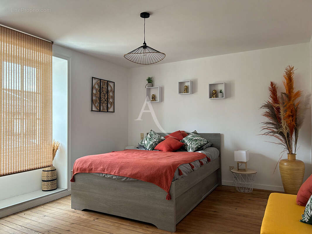 Maison à CHAILLE-LES-MARAIS