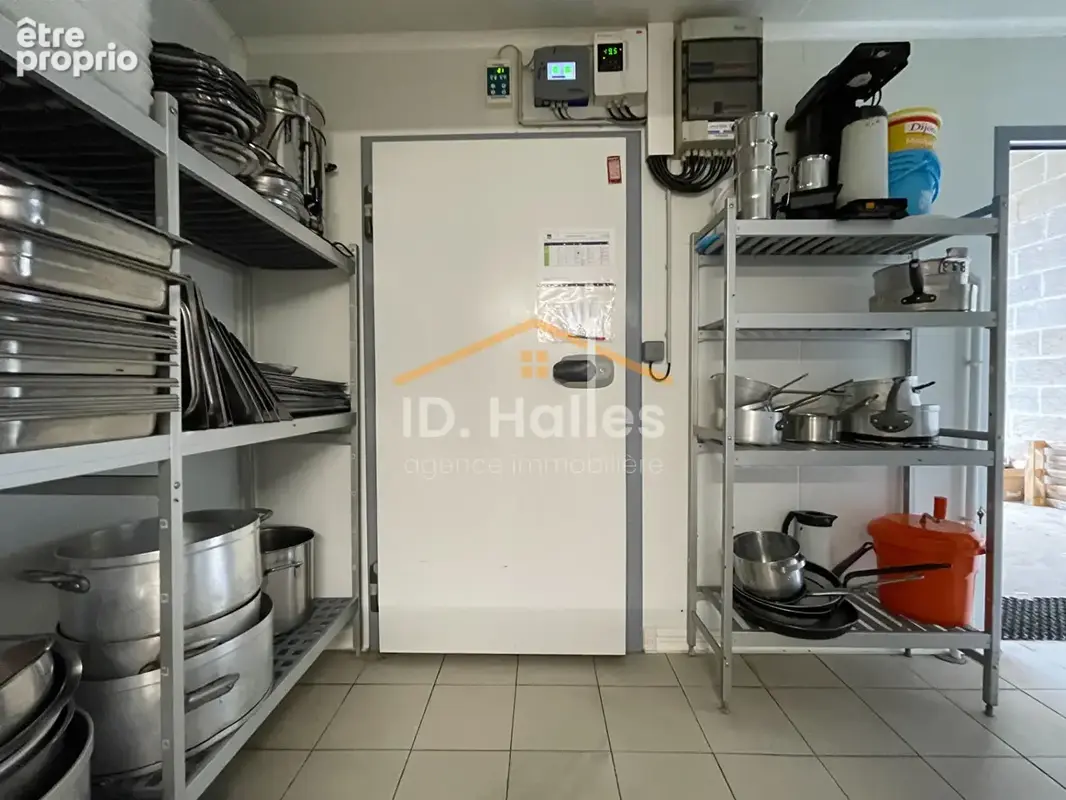 Fonds de commerce à vendre 358 m² - photo 7