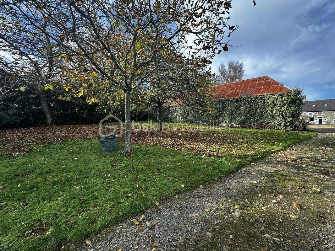 Maison à SAINT-SEVER-CALVADOS