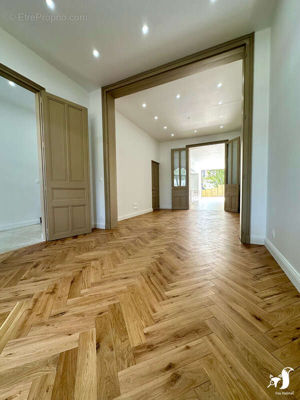 Maison 175 m² à Cambrai  - photo 2