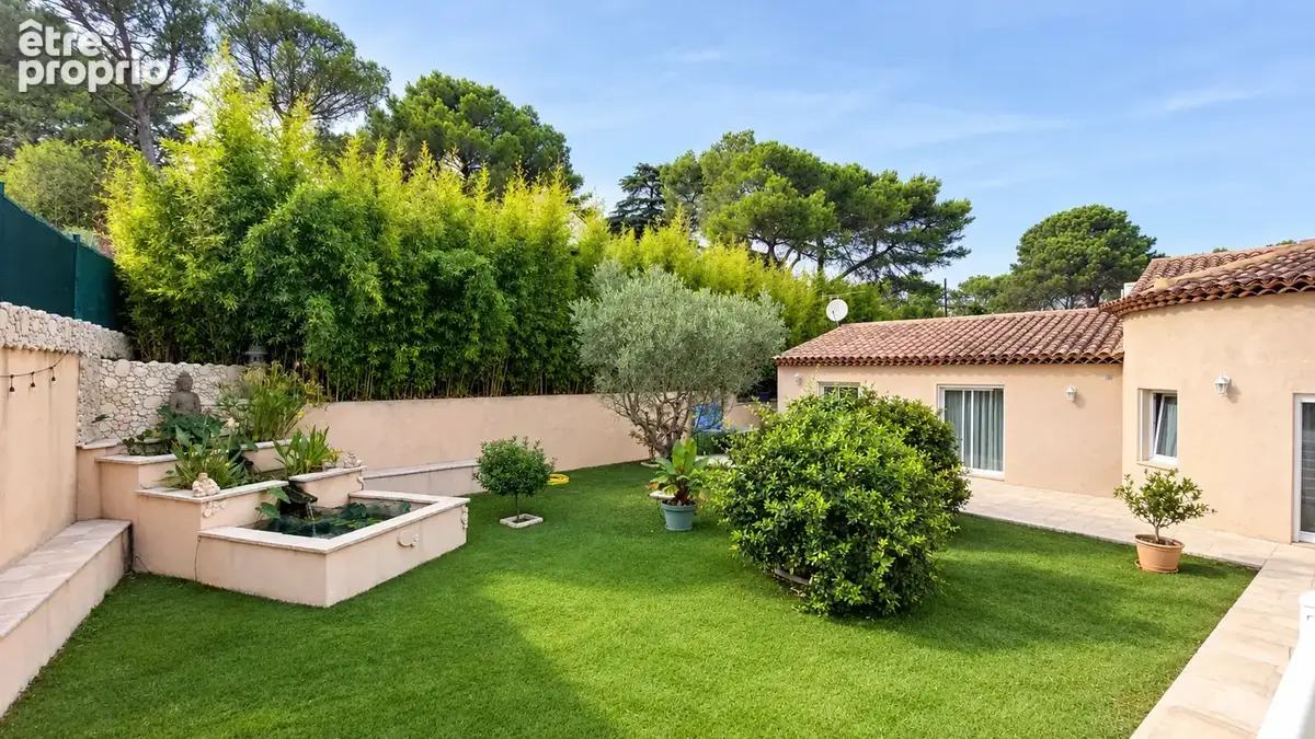 MAISON 170 m2 -  Piscine et Double Garage sur 1042 m2 de terrain - photo 3