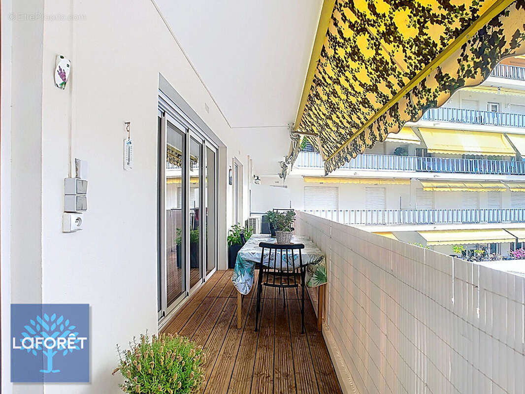 Superbe 2 pièces rénové 61.44m2_Terrasse_Garage_secteur des anglais - photo 4