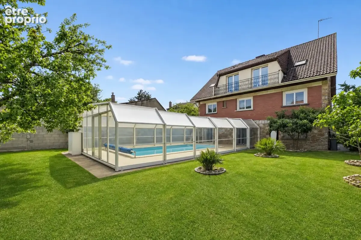 Maison à vendre 10 pièces avec piscine a MONTFERMEIL (93) - photo 13