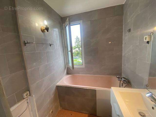 Appartement à CLICHY-SOUS-BOIS