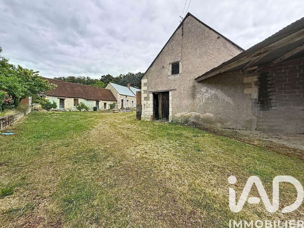 Maison 258 m² à Saint-Romain-Sur-Cher  - photo 7