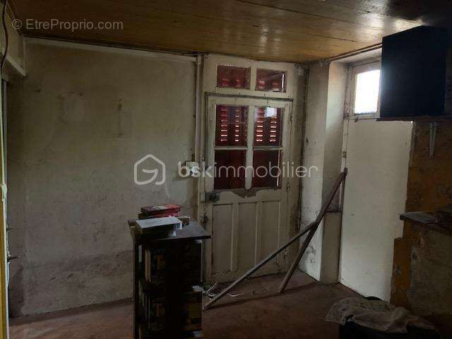 Maison à ENTRAINS-SUR-NOHAIN