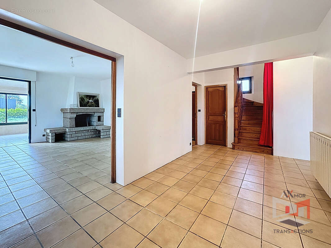 Maison à PLEUMEUR-BODOU