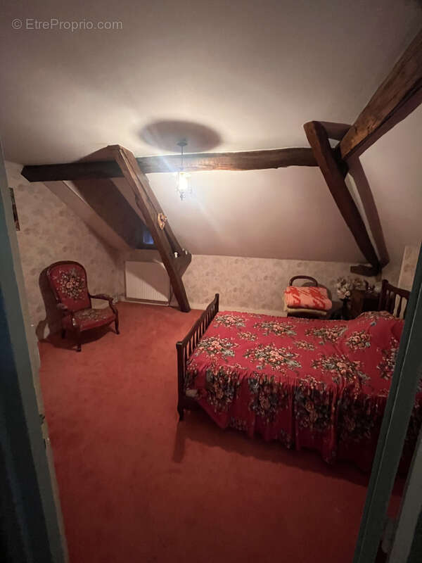 Maison à YZEURE