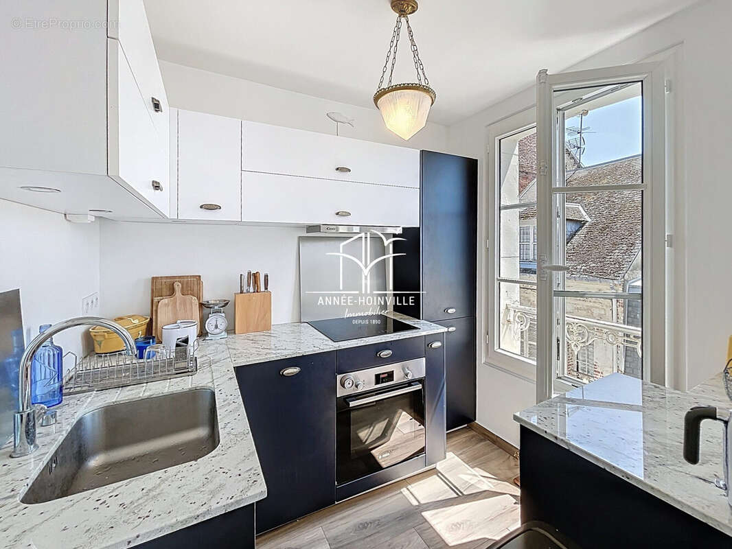 Appartement à TROUVILLE-SUR-MER