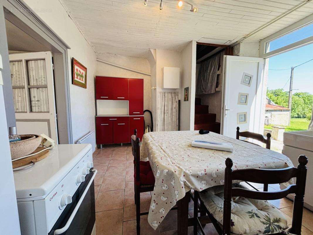 Maison à SAINT-PIERRE-LE-BOST