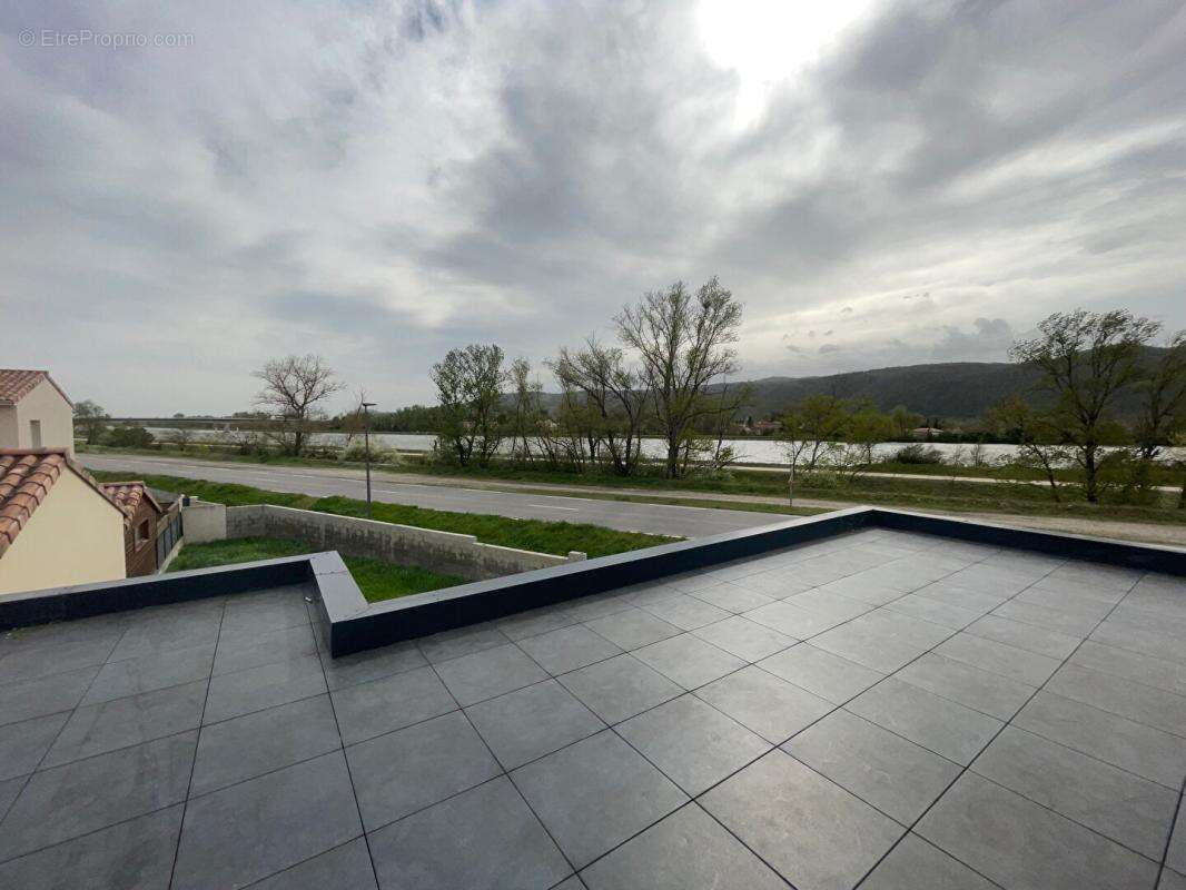 Maison à LA ROCHE-DE-GLUN