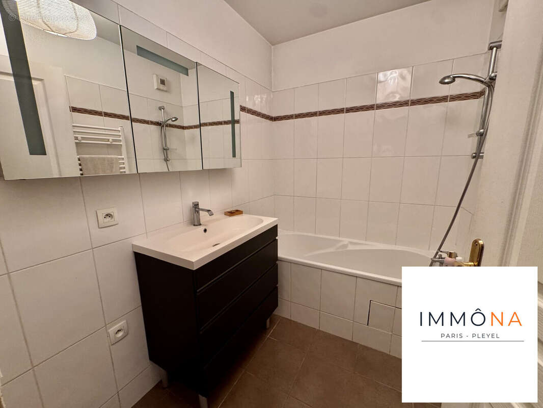 Appartement à SAINT-DENIS