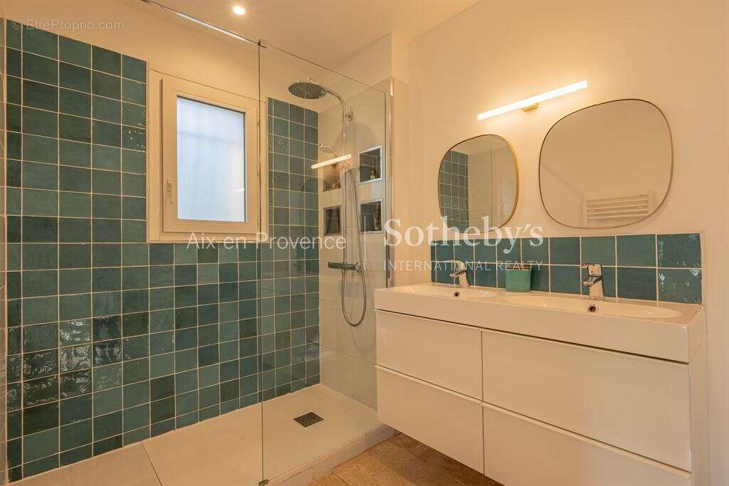 Maison à AIX-EN-PROVENCE