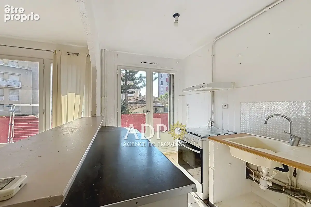 Appartement 42 m² à Saint-Laurent-Du-Var  - photo 3