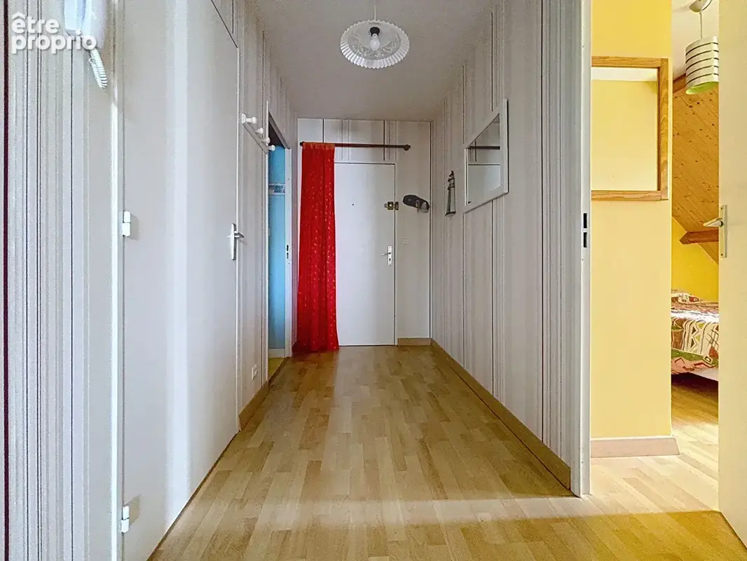 2 pièces - à vendre -  garage - quartier Mermoz/La Courrouze - photo 6