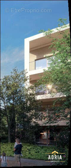 Appartement à LA ROQUE-D'ANTHERON