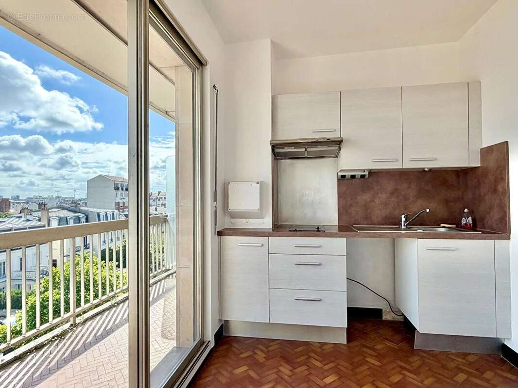 Appartement à BOIS-COLOMBES