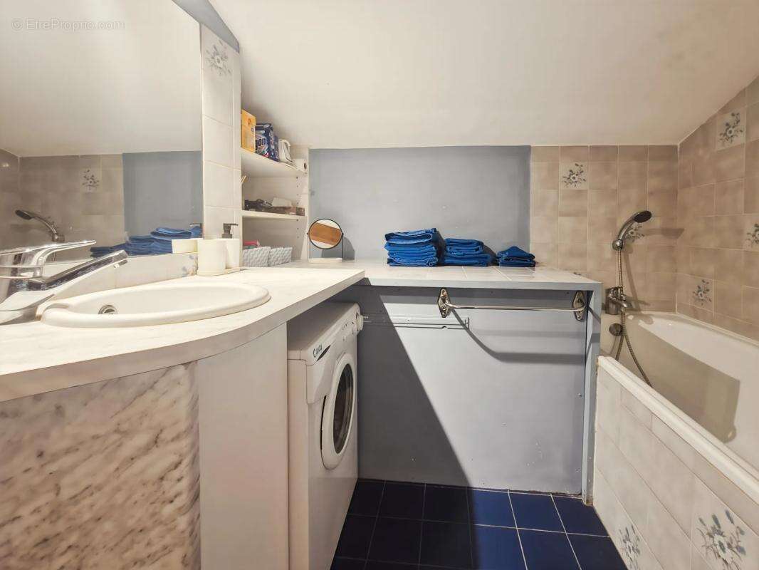 Appartement à VENCE