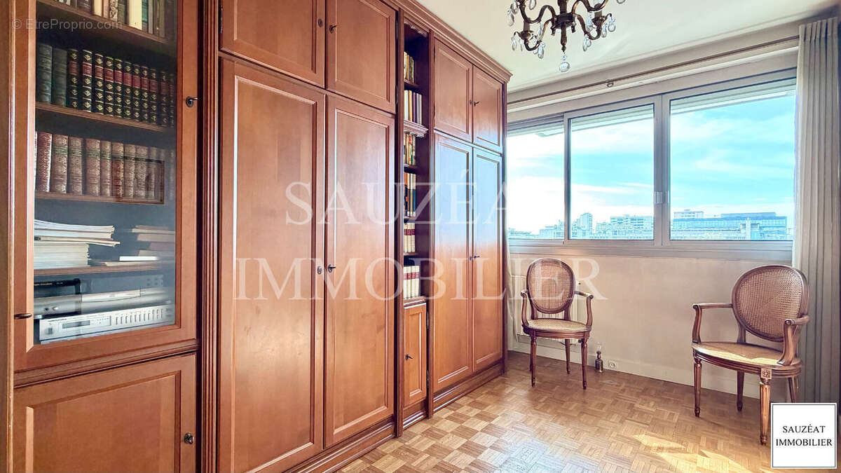 Appartement à MONTROUGE