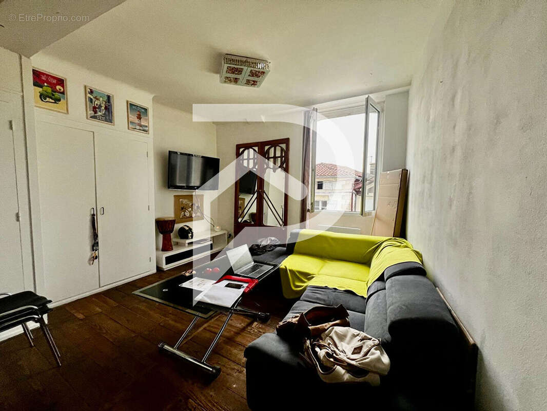 Appartement à PEYREHORADE