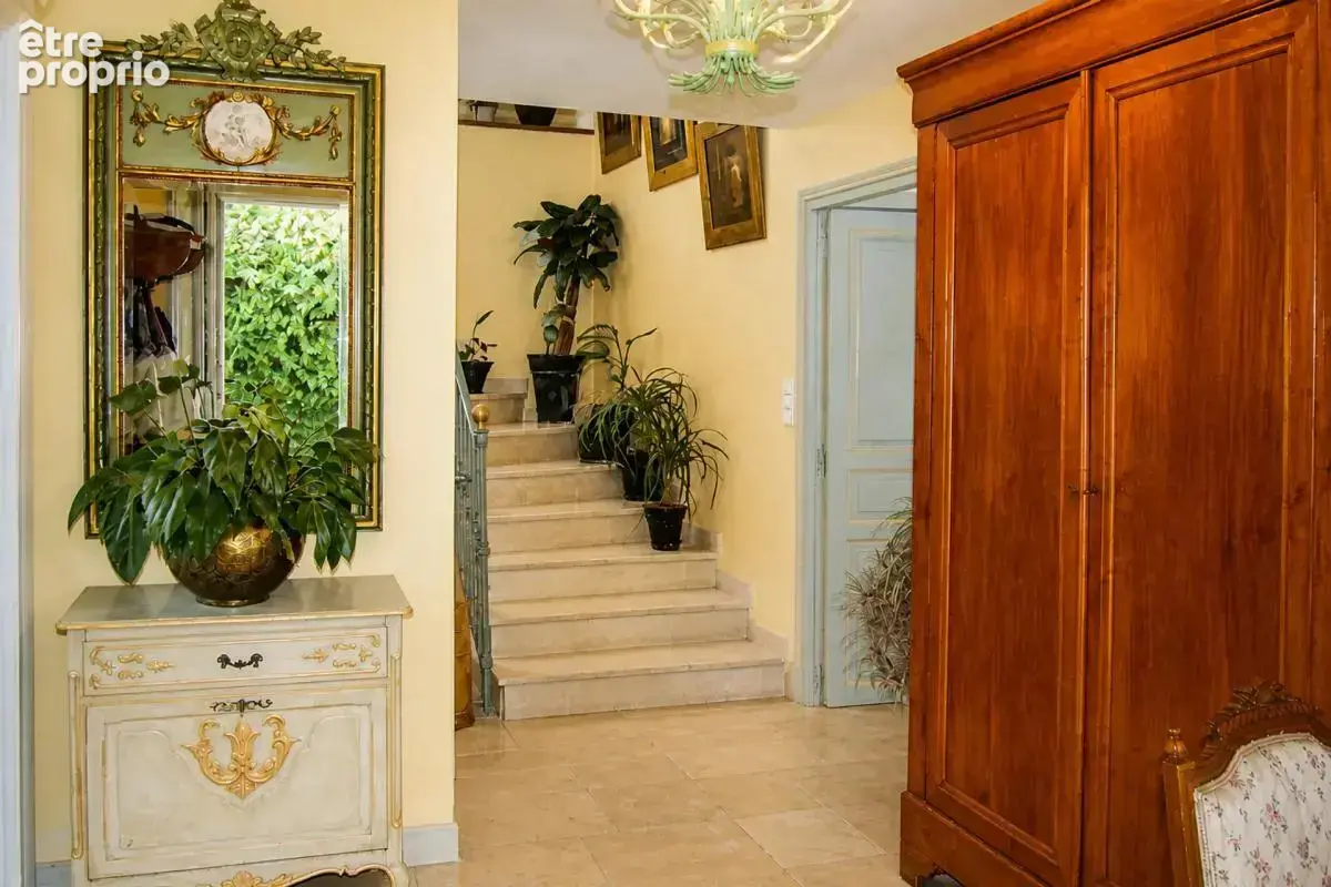 Maison de 8 pièces de 236 m² à Frontonas - photo 27