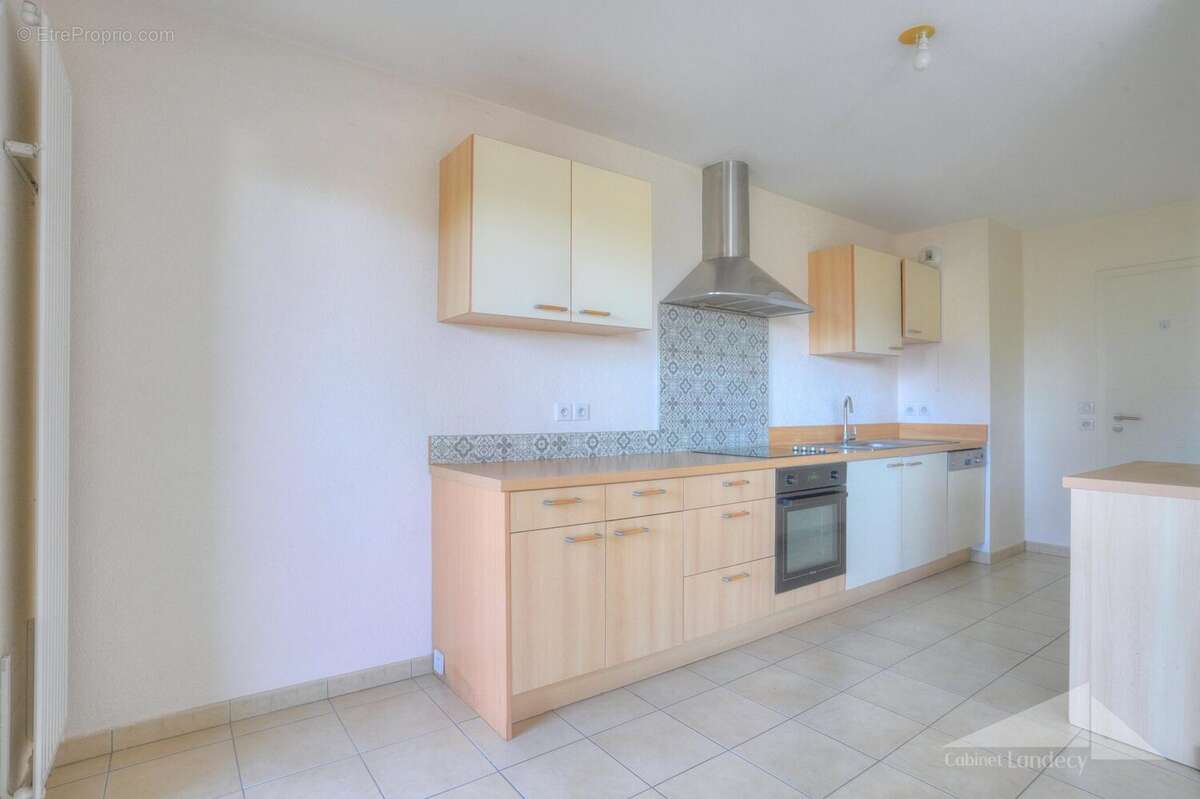 Appartement 87 m² à Thoiry  - photo 4