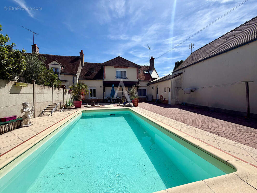 Maison à SELLES-SUR-CHER