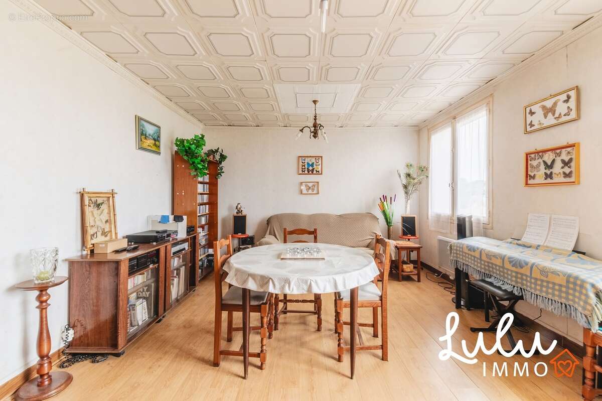 VILLEURBANNE - T3 61m2 avec cave  - photo 2