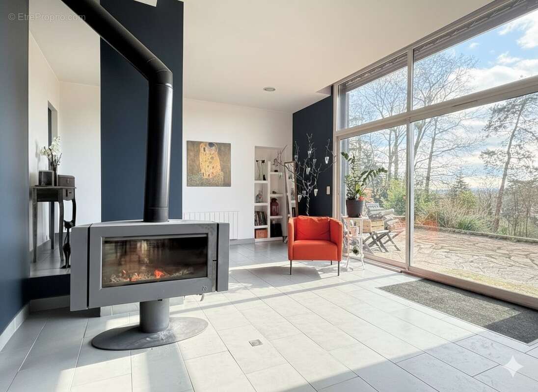 Maison à MONTLIGNON