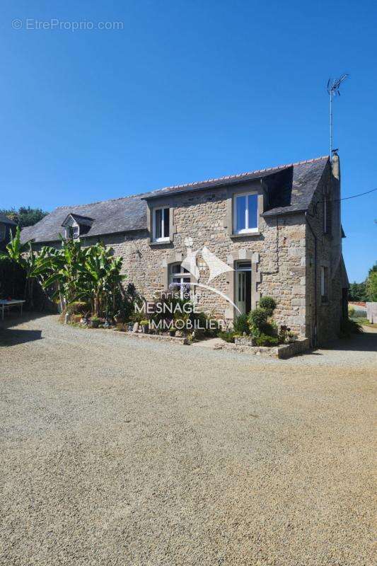 Maison à DINAN