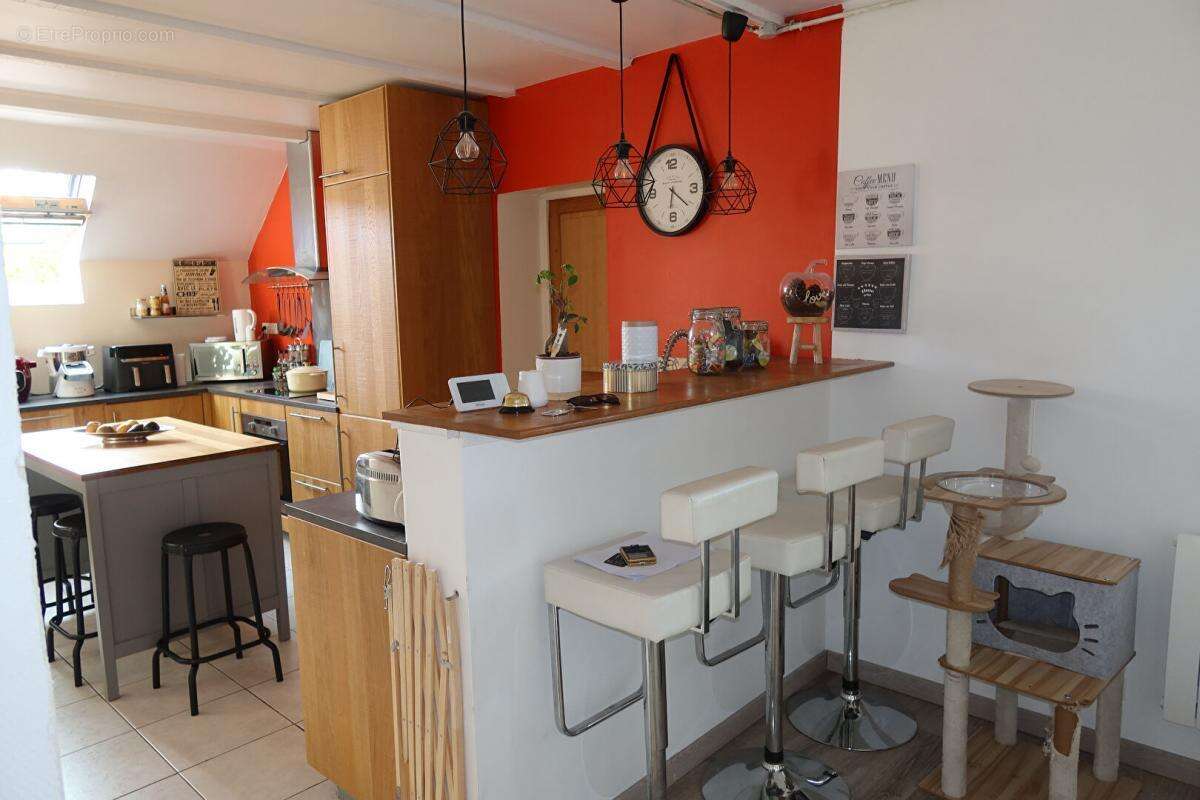 Appartement à AUXON-DESSUS