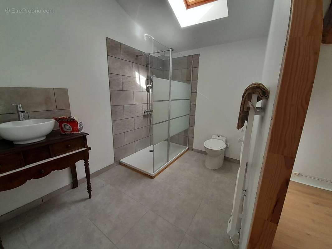 Maison à BUSSIERE-POITEVINE