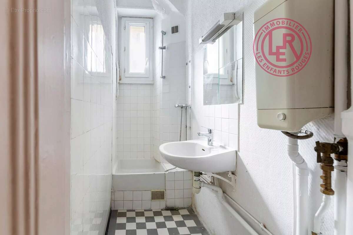Appartement à PARIS-11E