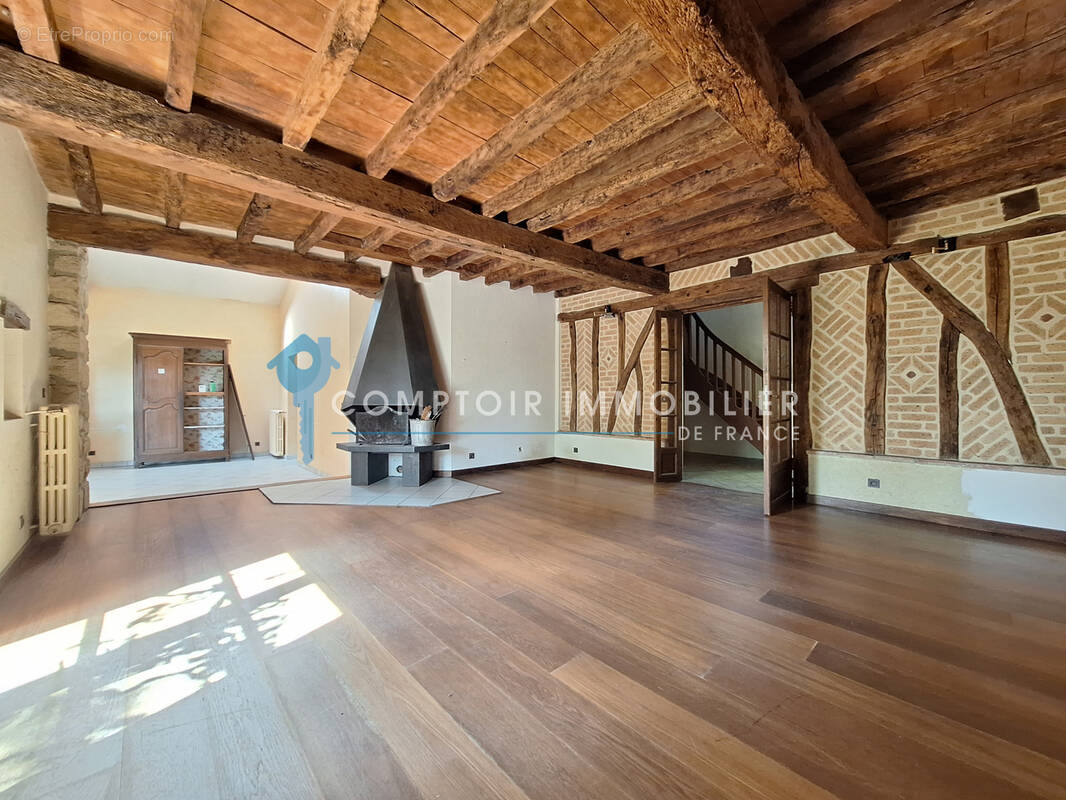 A vendre Dpt 81 Maison à restaurer 6 ch. avec extension, terrain et dépendances - photo 4