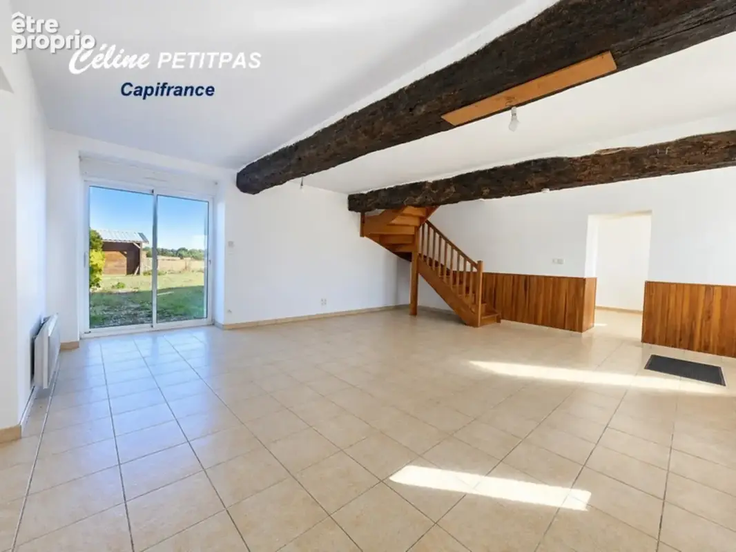 Maison mitoyenne rénovée en 2006 – Saint-Maugan – 4 pièces – 116 m² habitables – terrain de 800 m² - photo 2