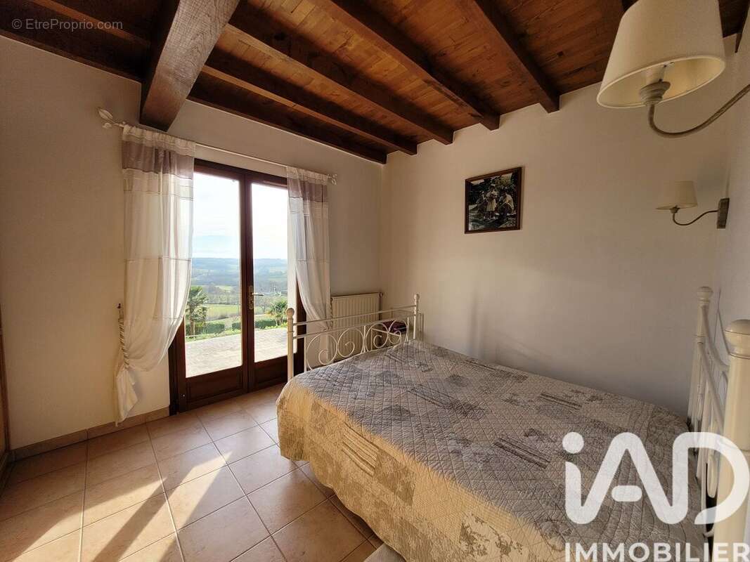 Maison 133 m² à Aignan  - photo 9