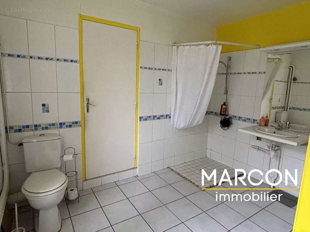 Maison à LE GRAND-BOURG