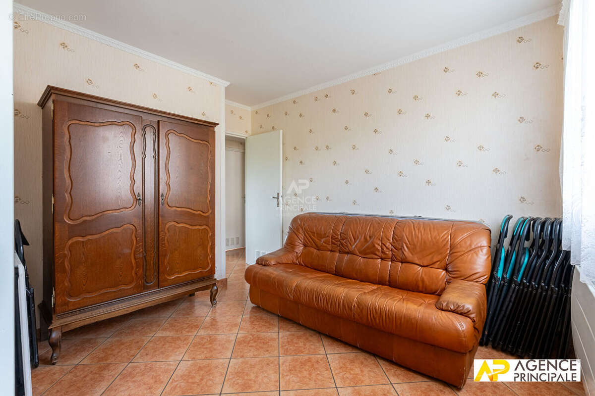 Appartement Le Mesnil Le Roi 3 pièce(s) 66 m2 - photo 9