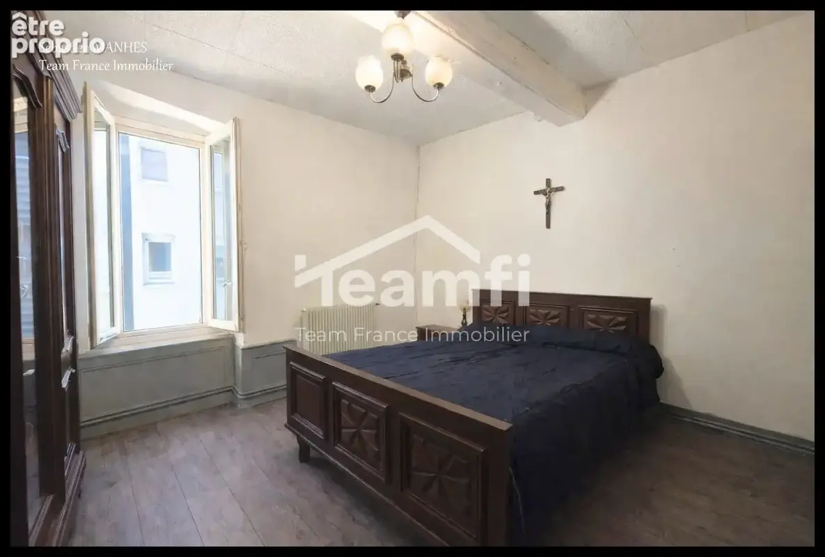Appartement 200 m² à Thiers  - photo 7
