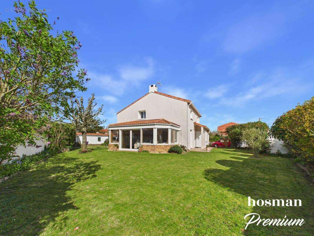 Maison à SAINT-SEBASTIEN-SUR-LOIRE