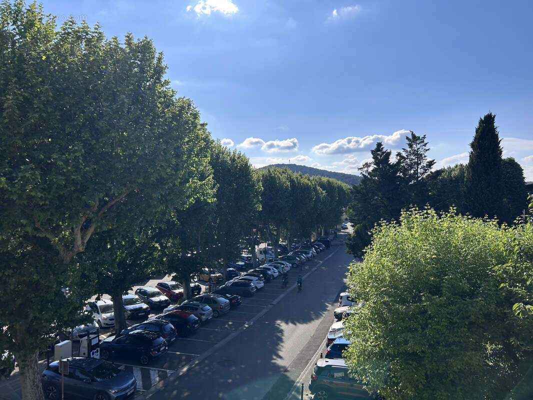 Vaison centre / appartement 67m2, + 2 mezzanines, vue degagee - photo 7