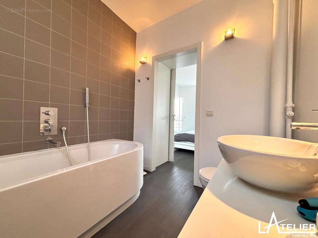 Appartement à BOULOGNE-BILLANCOURT