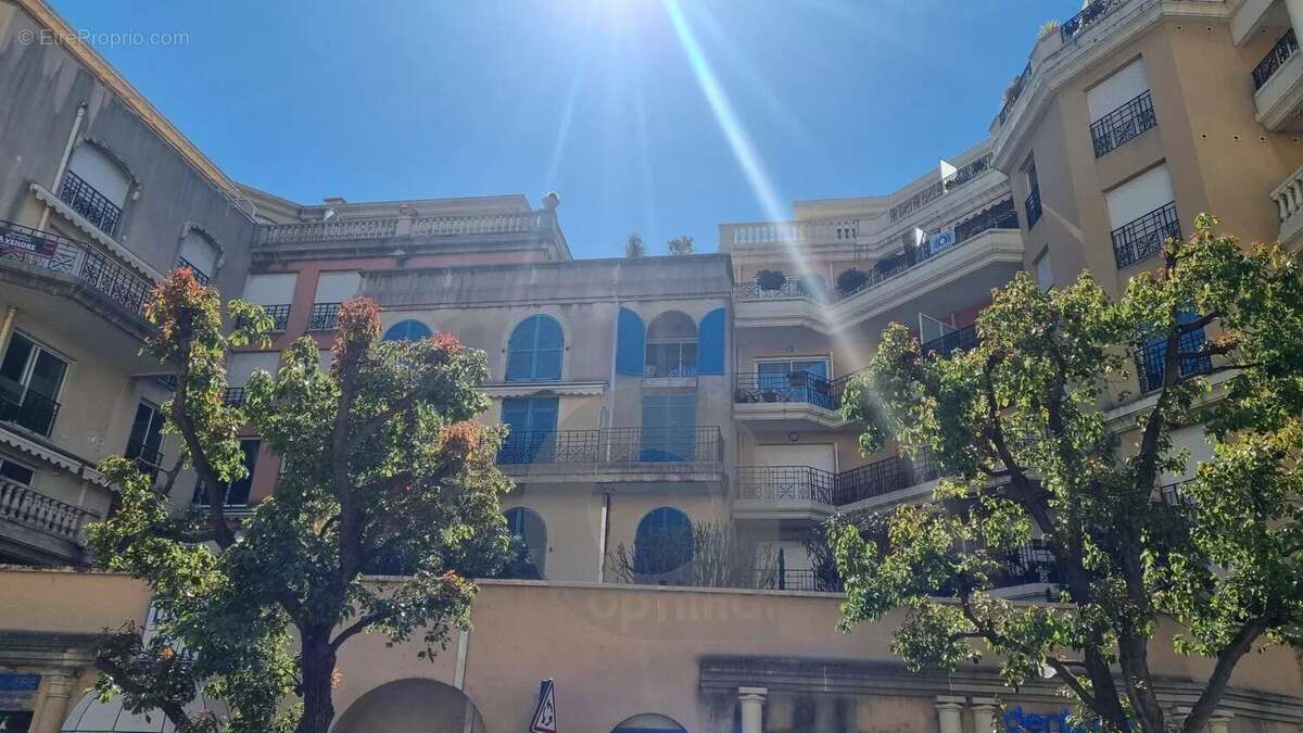 Appartement à MENTON
