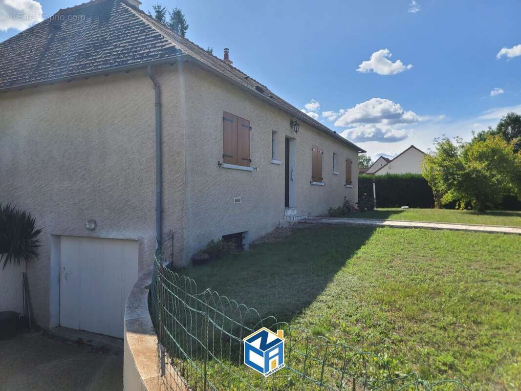 Maison à MAZIERES-DE-TOURAINE