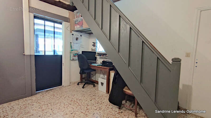 L'élégance d'une grande maison de village Normande en Pierre de Taille de 298 m² à réinventer - photo 9