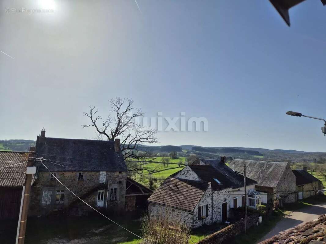 Maison à SAINT-ANDRE-EN-MORVAN