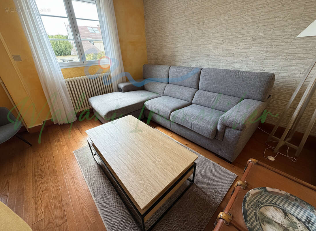 Maison à BONNIERES-SUR-SEINE