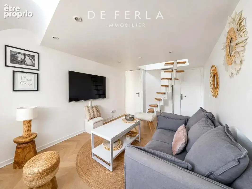 Paris 4 – duplex rénové avec vues sur notre-dame et beaubourg - photo 3