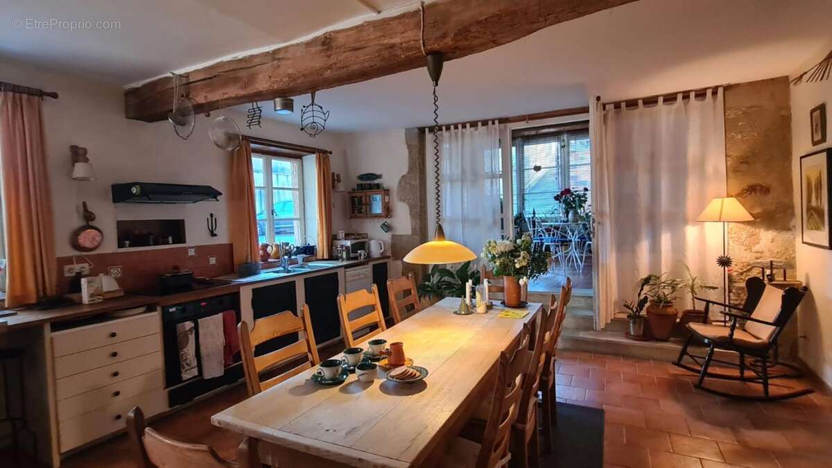 Maison à BASSOUES